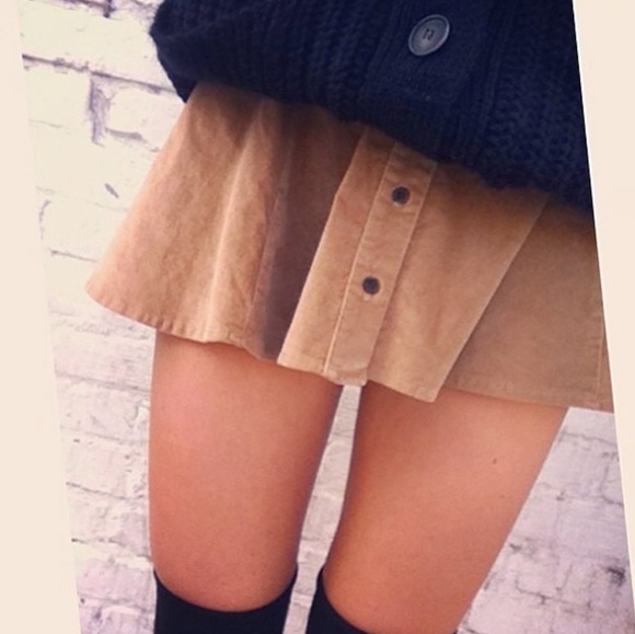 Brandy Melville Bundle - Picture 3 of 5